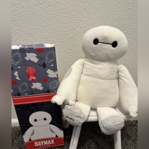 Scentsy Buddy Disney's Baymax Big Hero 6 W/ Box, No Scent Pack
